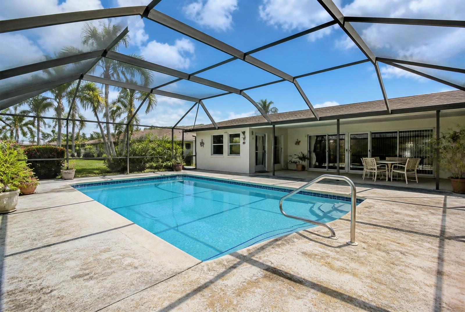 Screened-in pool and patio area
